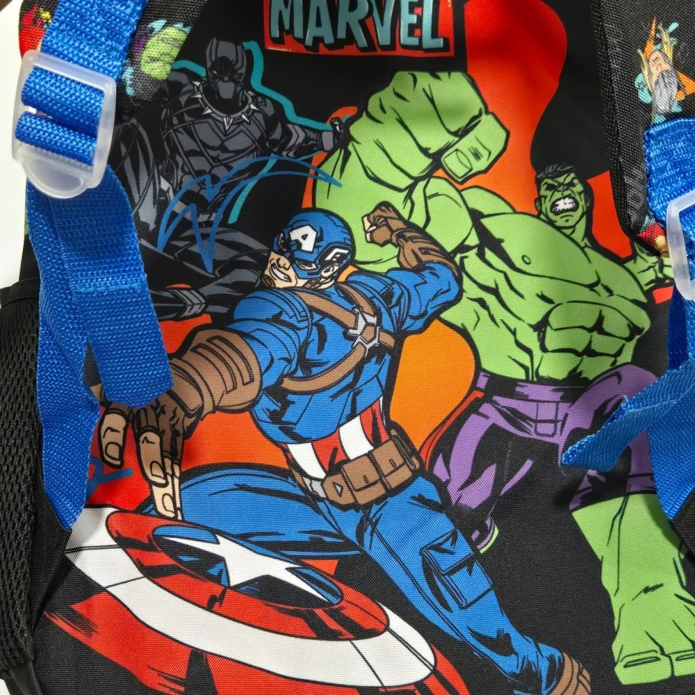 Marvel Avengers 5pc Backpack Set Lunch Kit Water Bottle Headphones Keychain NWT